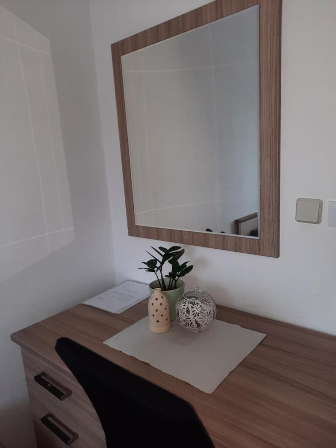 Marovito Apartment Supetarska Draga Bagian luar foto